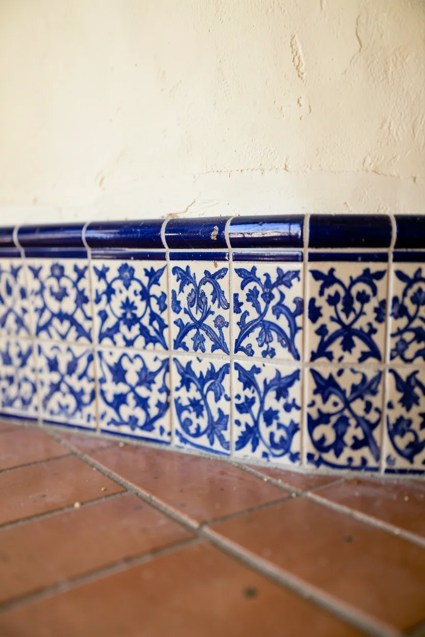 Mediterranean Tile Border
